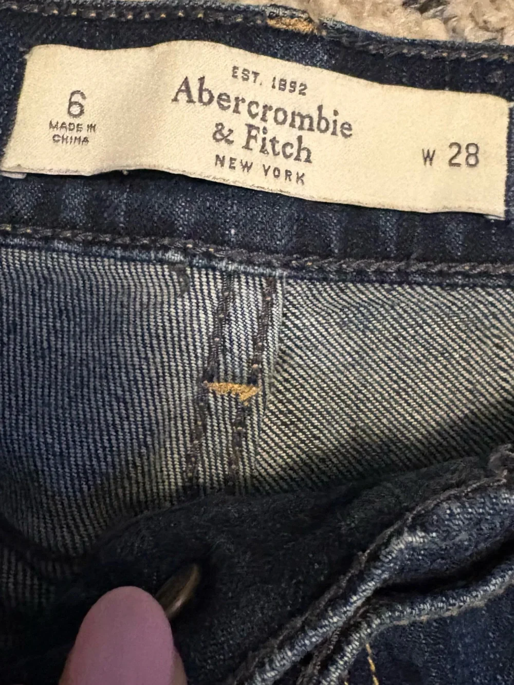 Abercrombie & Fitch Vintage Y2K Studded Denim Shorts Size 6 Festival